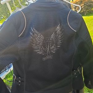 Womwn's Harley Davidson motorcycle Protection jacket M. Like new